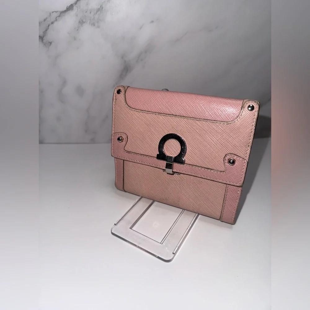 RARE Salvatore Ferragamo Gancini Saffiano Leather Compact Wallet